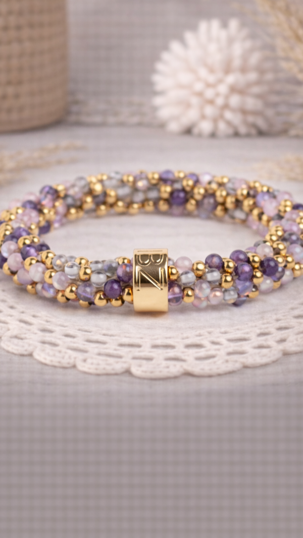 NATURAL STONE BEADZ - Golden Triangle (RVS Gold)