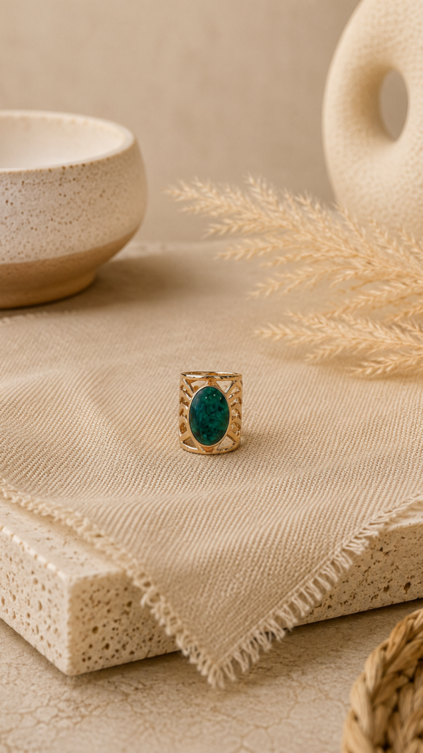 Emerald Ring – Goudkleurige Statement Ring