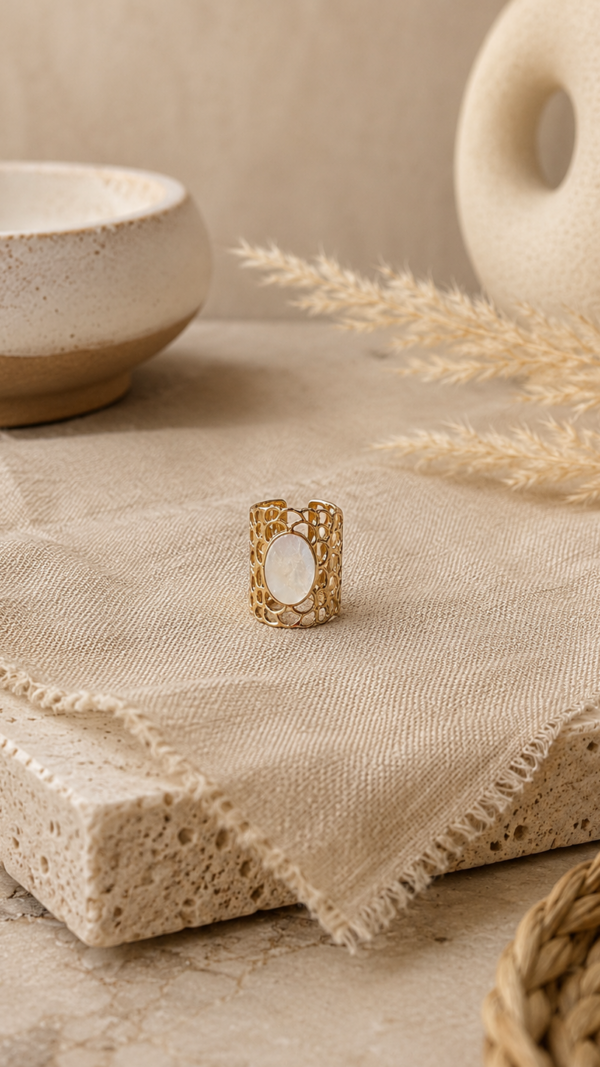 Pearl Ring – Goudkleurige Statement Ring